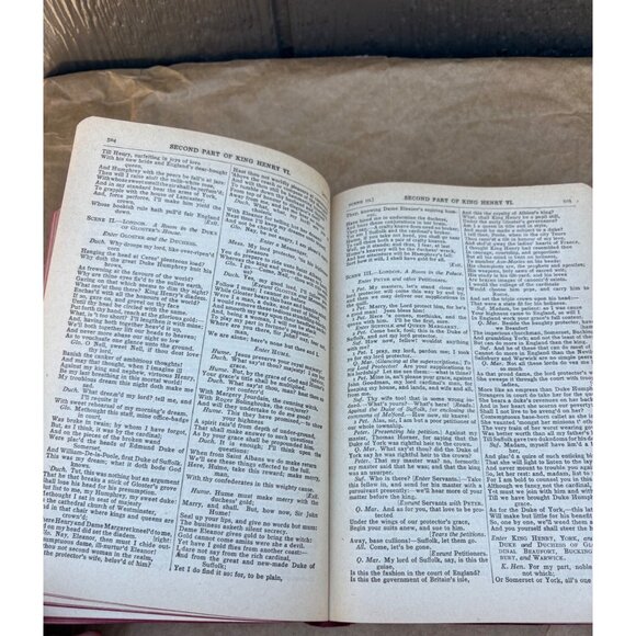 Complete Works of William Shakespeare Embossed Red Leather Hardcover Book 1926 - Picture 15 of 16